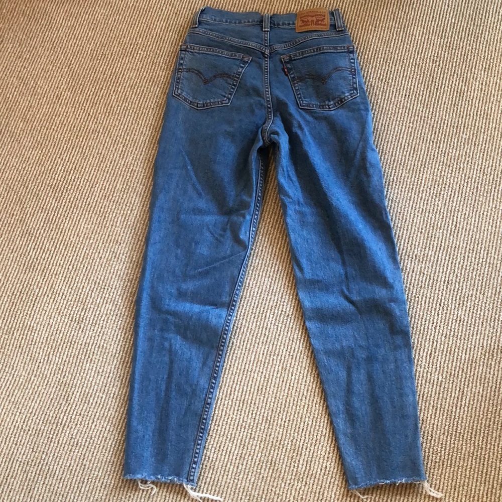 Levi Mom Jeans